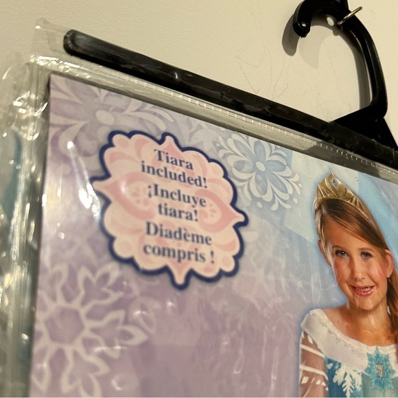 NWT Elsa Frozen Girl's Size 7 to 8 Halloween Costume - Picture 5 of 11